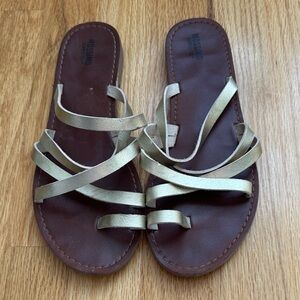 Mossimo Supply Co. Women's Tan and Brown Sandals